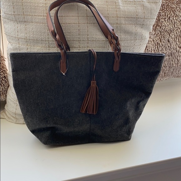 None Handbags - Large tote